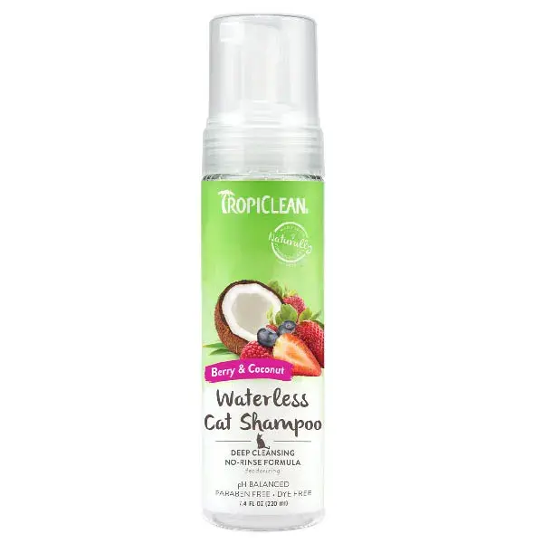 tropiclean-waterless-shampoo-for-cats-berry